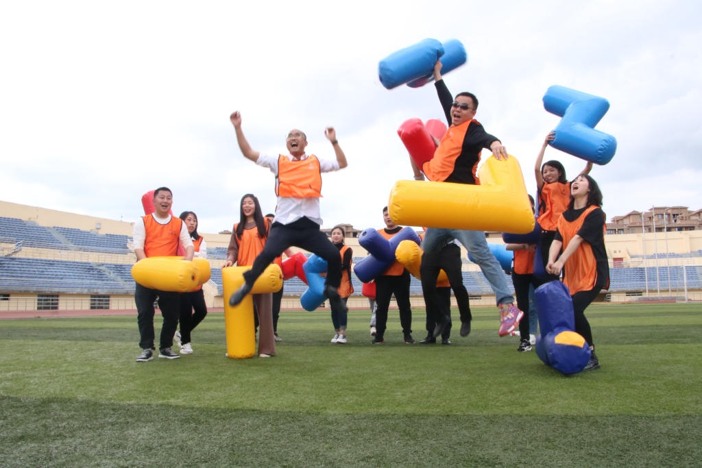 2021年4月26日，，选手俄罗斯方块